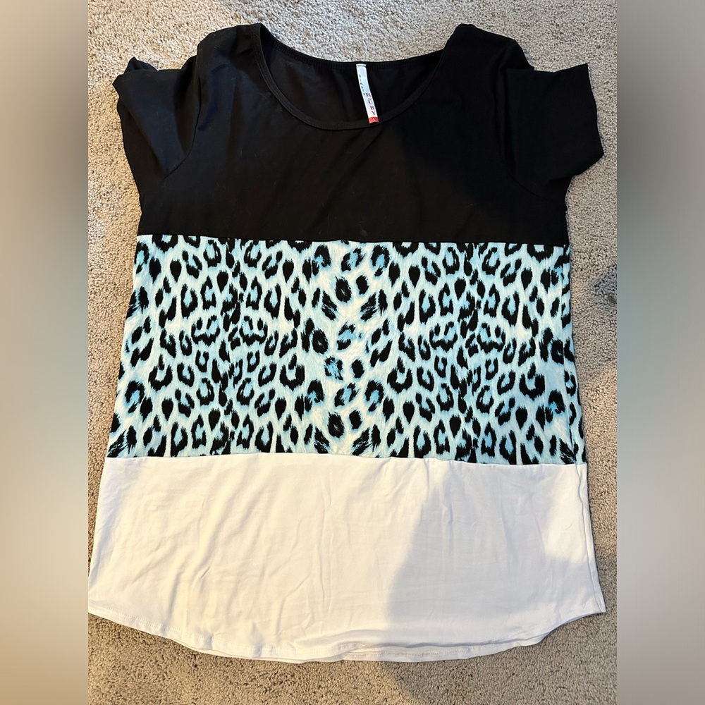 NWOT Blue Leopard Print Colour Block T-Shirt